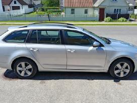 Škoda Octavia universalas 2015