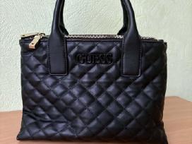 Guess Elliana juoda dygsniuota rankinė