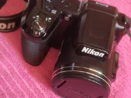 Parduodu gera fotoaparatą Nikon coolpix l840