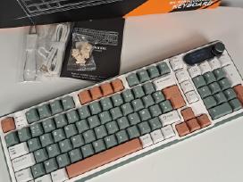 Royal Kludge, Epomaker, Redthunder klaviatūros