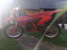 Parduodamas Enduro motociklas.