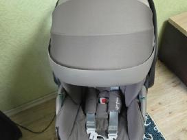 Cybex Cloud T i-size Platinum + Base T 360 Isofix