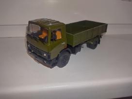 1/43 Maz