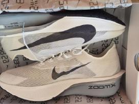 Nike Zoomx Vaporfly next% 4
