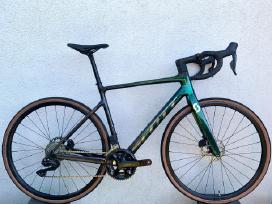 Scott Addict Di2 105 2x12