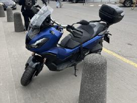 Honda Adv350