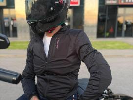 Vasarinė moto striukė nauja