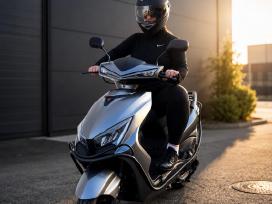 Yamaha Cygnus 2026m 49cc 3kw- pristatome per 3val