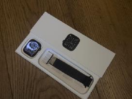 Apple Watch Series 11 GPS + Cellular 46mm Titanium
