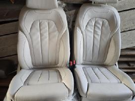 Bmw F15 salonas.
