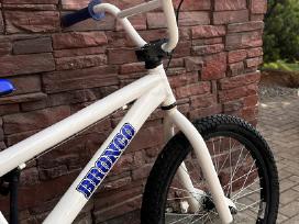 BMX tipo dviratis