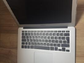 MacBook Air 13" (2017) – Skubiai / Viskas veikia