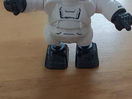 Šokantis robotukas