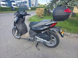 Parduodamas Aprilia Sportcity 250