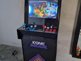 Iconic Arcade Revolution – retro žaidimų automatas
