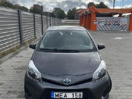 Toyota Yaris 2013m. Hybridas