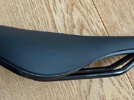 Specialized balnelis
