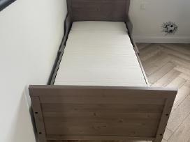 Ikea Sundvik vaikiška lova su čiužiniu, ruda