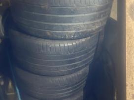 R20 305*40 Pirelli