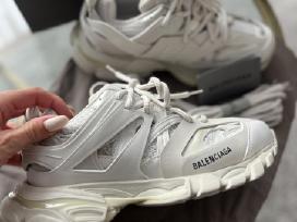 Nauji Balenciaga kedai sneakers
