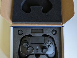 Razer Wolverine v2 Pro