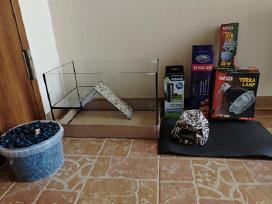 Vėžliui terariumas su sala, su priedais
