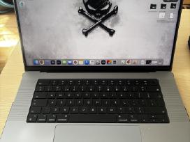 2021 MacBook pro 16 M1max