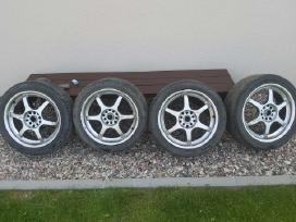 Ratlankiai R17 buvo uzdeti ant VW golf 4 .5 skyles