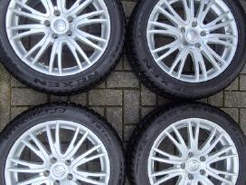 Toyota lieti ratai R17 su žieminėm padangom