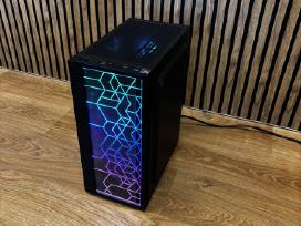 Ryzen 5 5500, Rx 5700 8gb, RAM 16 GB, nvme 512 GB.