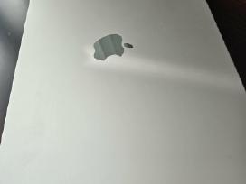 MacBook air 15-inch M3 2024