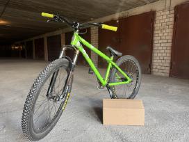 Identiti Dr Jekyll dirt jump