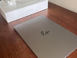 MacBook Air M2, 2022