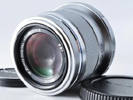 Olympus 45mm 1:1.8 objektyvas