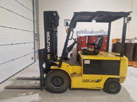 Elektrinis šakinis krautuvas Hyundai Hbf30-7e