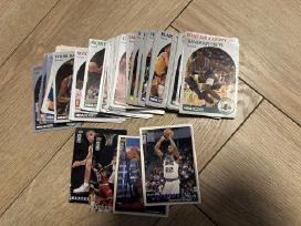 Nba Hoops kortelių rinkinis.