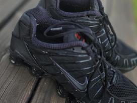 Nike shox