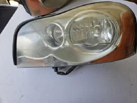 Volvo xc90 xenon zibintas karys