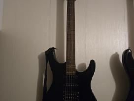 Parduodu elektrinę gitarą