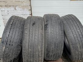 Padangos. Goodyear efficientgrip suv4x4