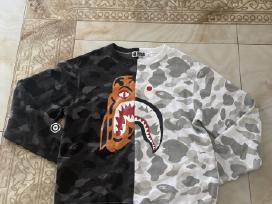 Bape spalvotas kamufliažinis tigro ryklio megztini