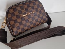Nauja crossbody rankinė