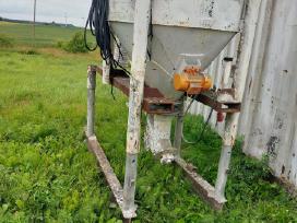 Maišymo silosas su sraigtu ir elektros varikliu Be