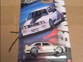 Bmw hotwheels modeliukas
