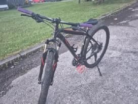 Parduodu specialized rockhopper dvirati .