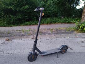 Xiaomi Mi Electric Scooter 1s