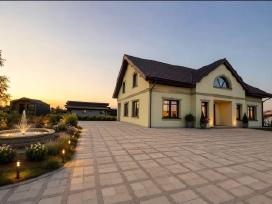 Išskirtinis 304k.m.a+ klasės Namas Su 26 A. Sklypu