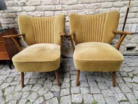 Vintažiniai mid century spyruokliniai foteliai