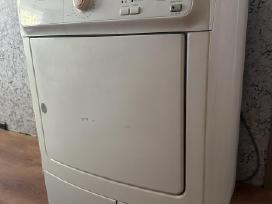Tvarkinga Electrolux drabužių džiovyklė