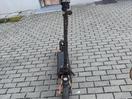 Parduodamas elektrinis paspirtukas